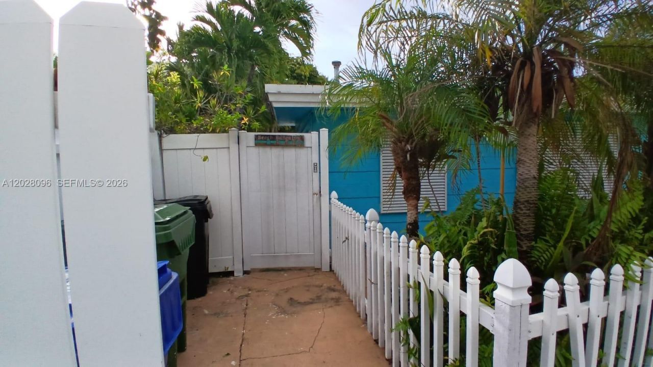 2318 N Ocean Blvd, Fort Lauderdale, FL 33305 Photo