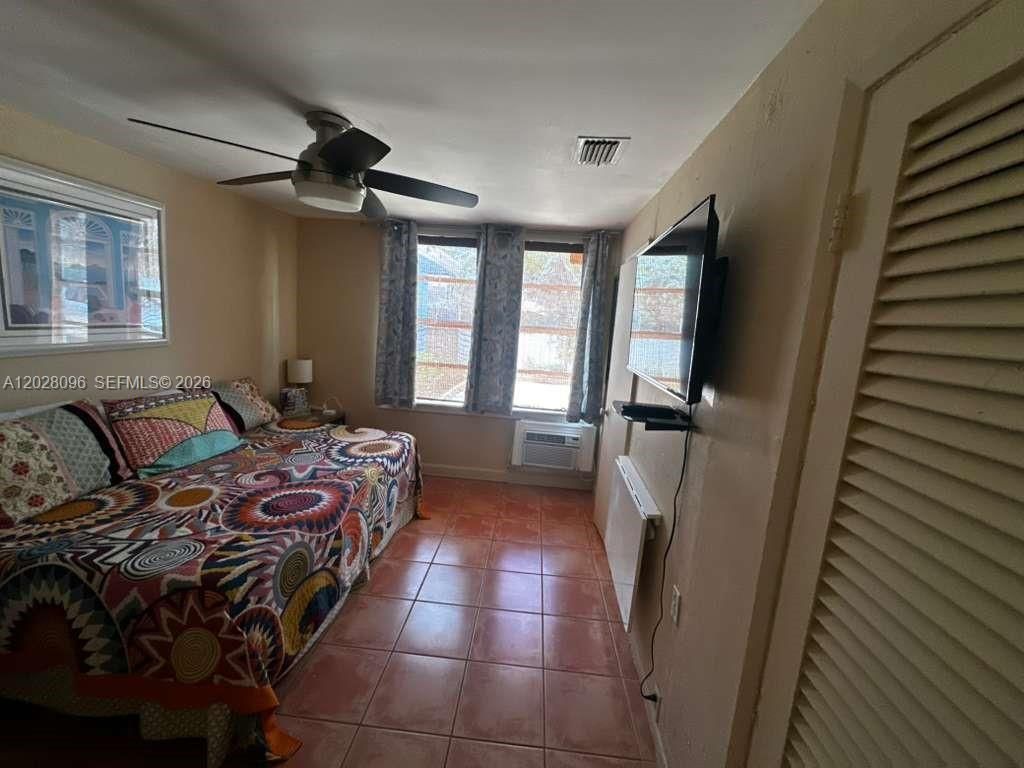 2318 N Ocean Blvd, Fort Lauderdale, FL 33305 Photo