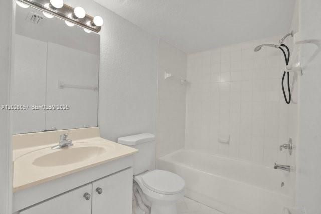 975 NE 34th Ave , Unit 103, Homestead, FL 33033 Photo