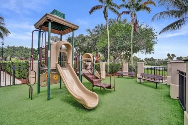 975 NE 34th Ave , Unit 103, Homestead, FL 33033 Photo