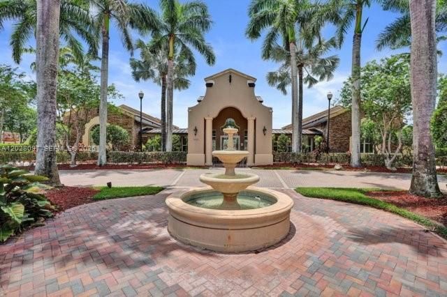 975 NE 34th Ave , Unit 103, Homestead, FL 33033 Photo