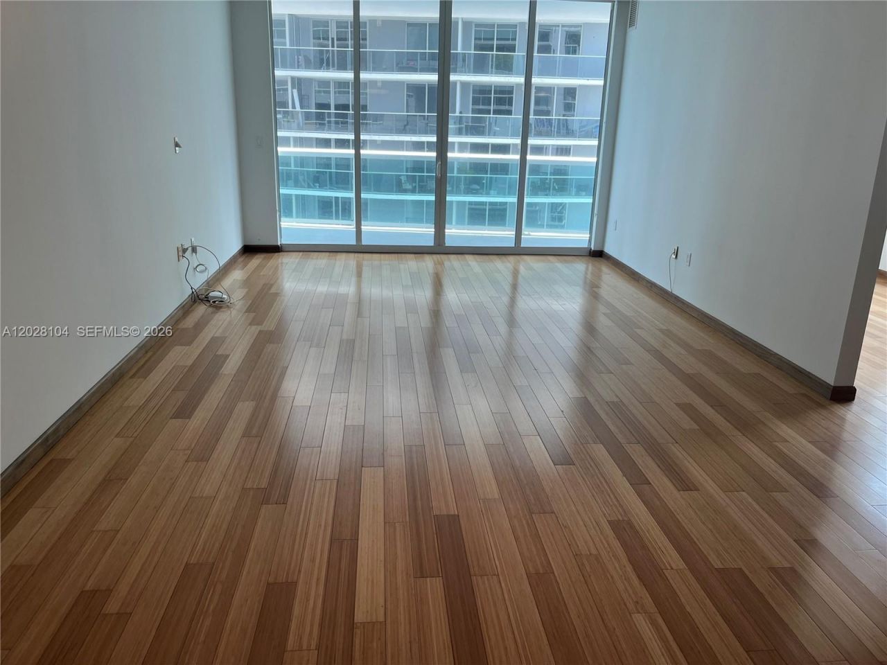 1800 N Bayshore Dr , Unit 915, Miami, FL 33132 Photo