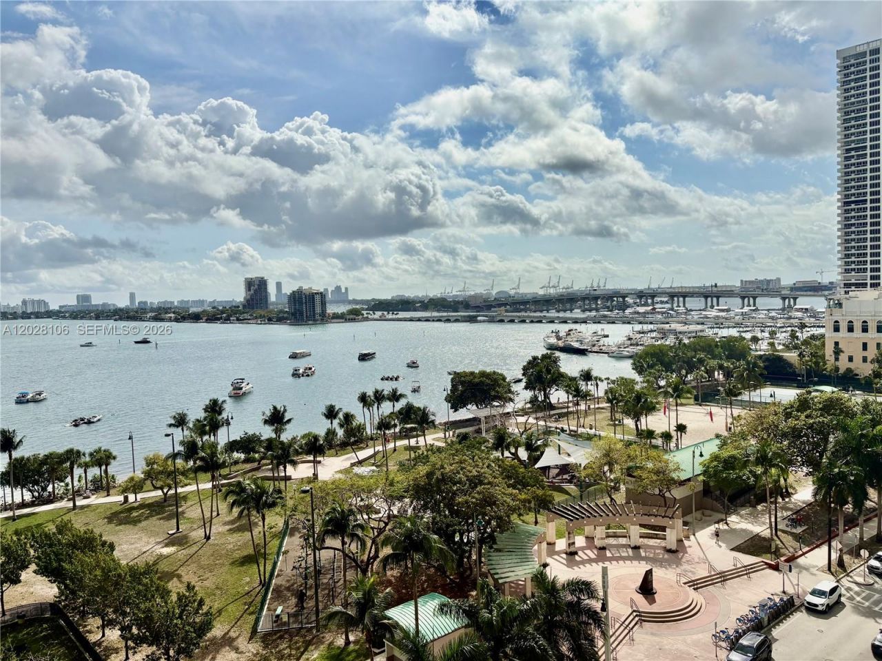 1800 N Bayshore Dr , Unit 905, Miami, FL 33132 Photo