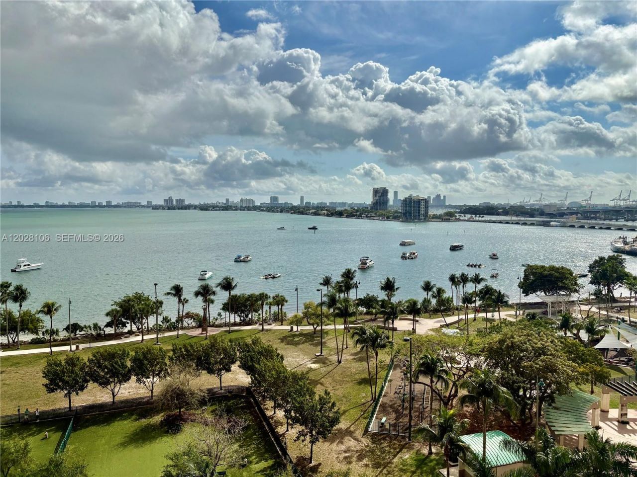 1800 N Bayshore Dr , Unit 905, Miami, FL 33132 Photo