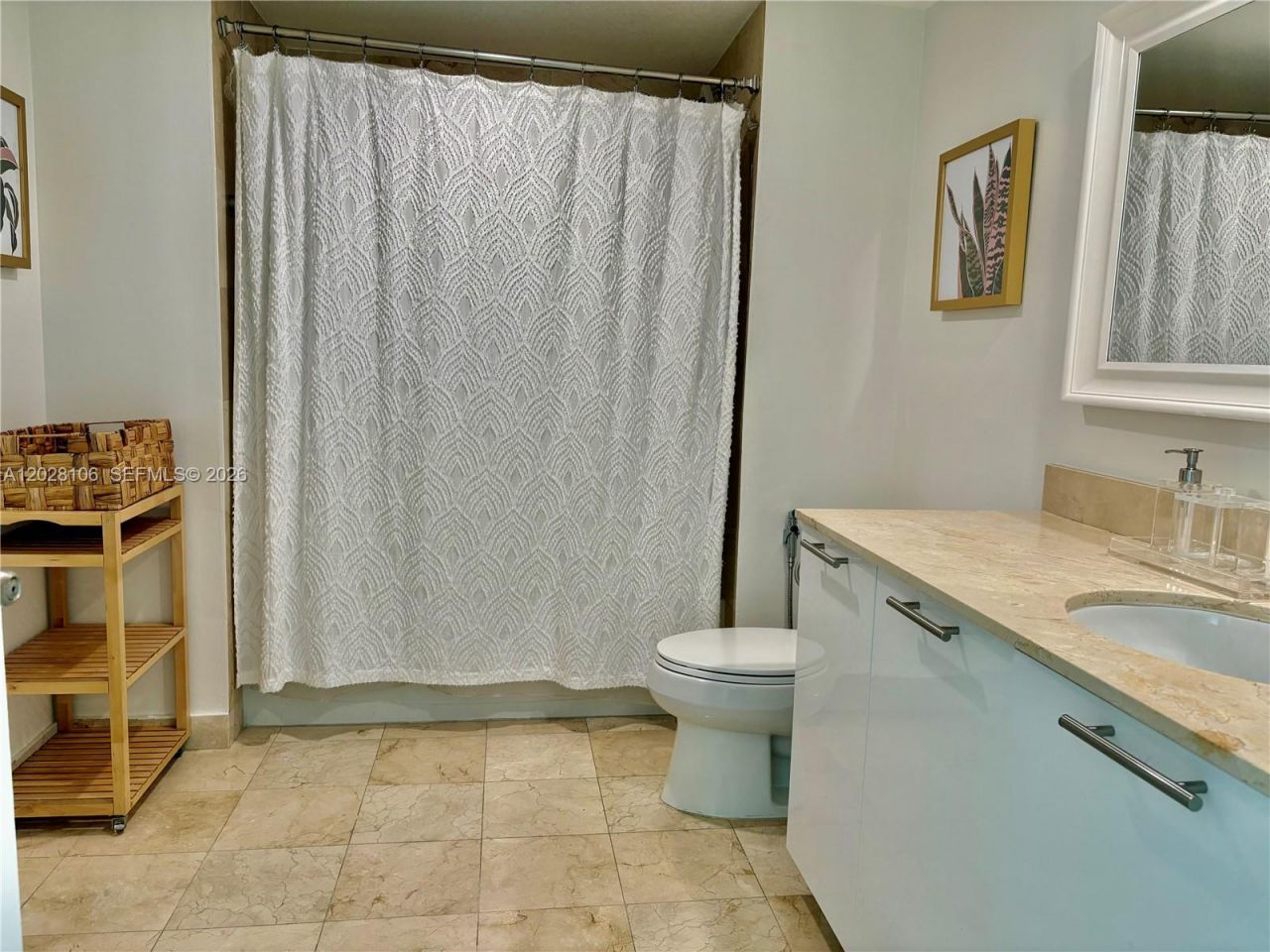 1800 N Bayshore Dr , Unit 905, Miami, FL 33132 Photo