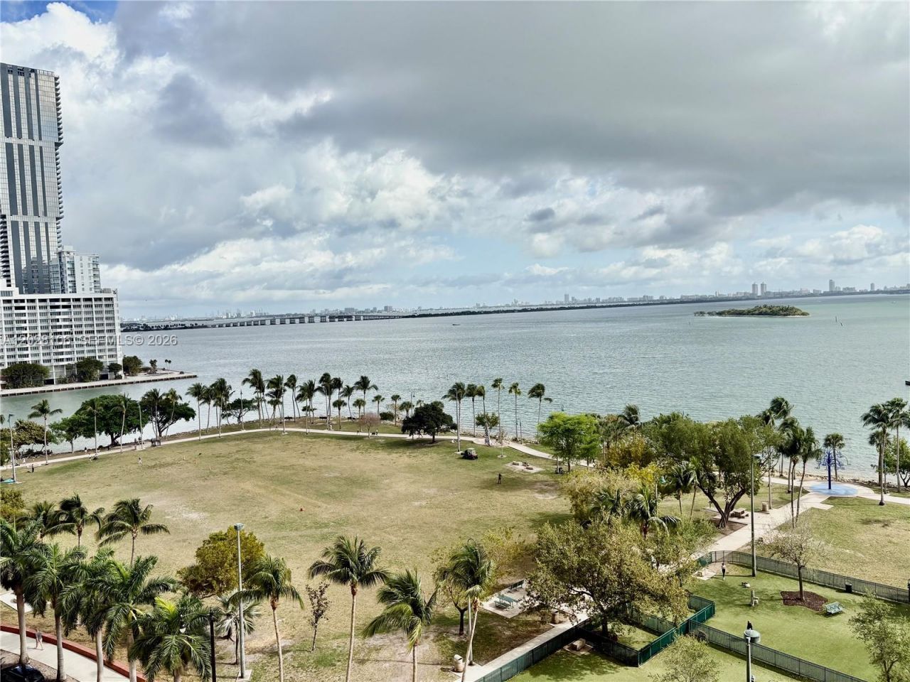 1800 N Bayshore Dr , Unit 905, Miami, FL 33132 Photo