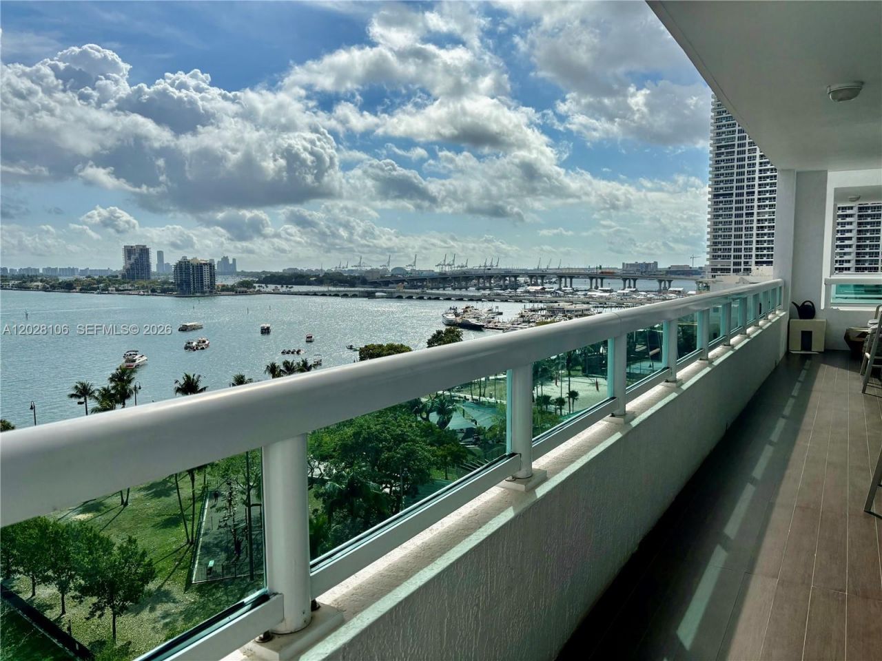 1800 N Bayshore Dr , Unit 905, Miami, FL 33132 Photo