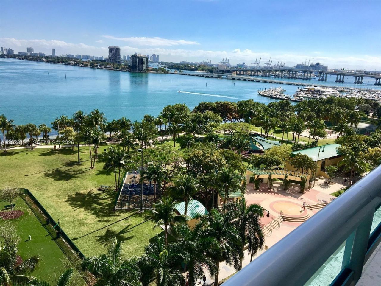 1800 N Bayshore Dr , Unit 905, Miami, FL 33132 Photo