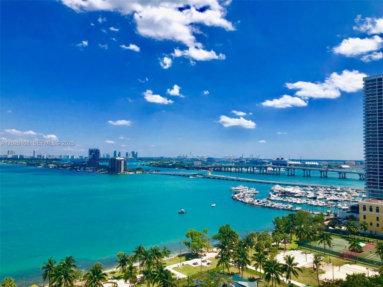 1800 N Bayshore Dr, Unit 1605, Miami, FL 33132 Photo