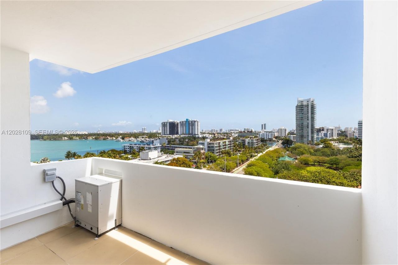 3 Island Ave, Unit 11B, Miami Beach, FL 33139 Photo