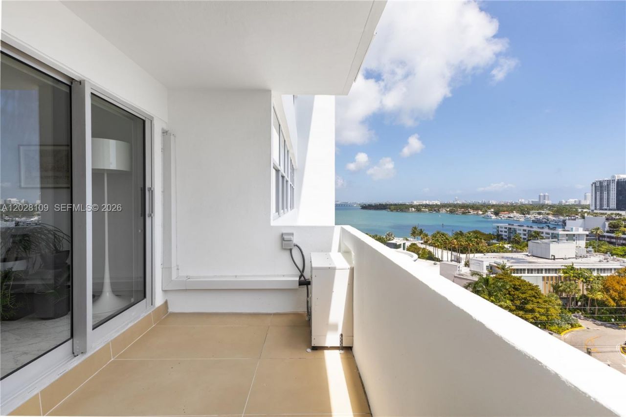 3 Island Ave, Unit 11B, Miami Beach, FL 33139 Photo