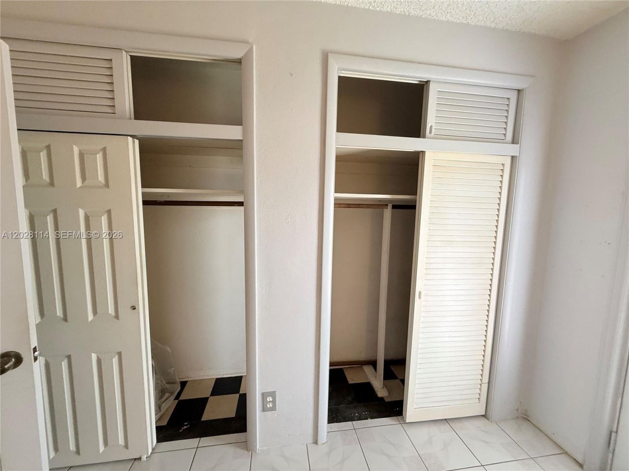 725 SW 11 Ave, Unit F8, Hallandale Beach, FL 33009 Photo