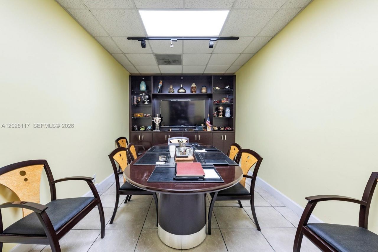10200 NW 25th St , Unit A105, Doral, FL 33172 Photo