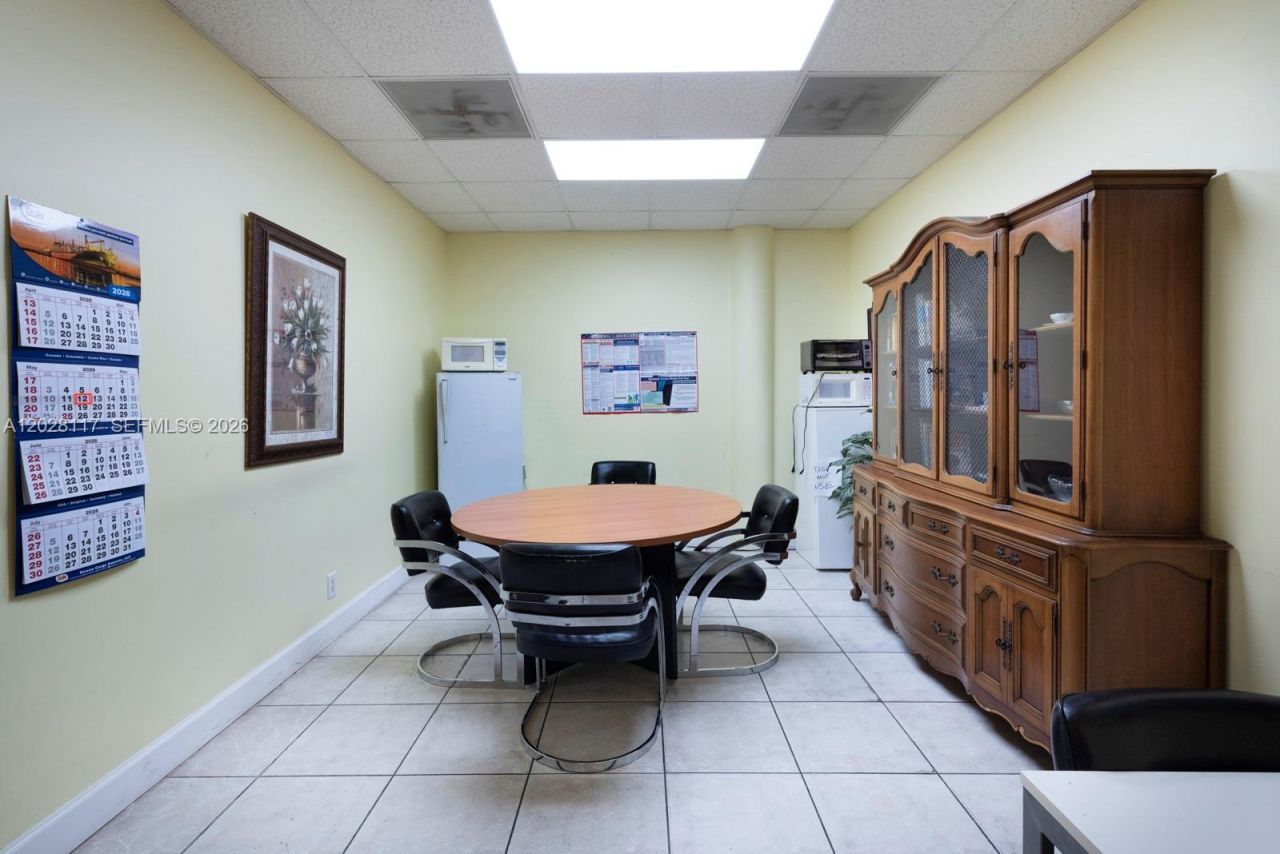 10200 NW 25th St , Unit A105, Doral, FL 33172 Photo
