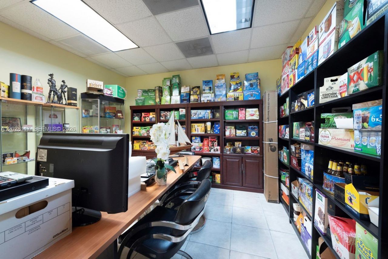 10200 NW 25th St , Unit A105, Doral, FL 33172 Photo