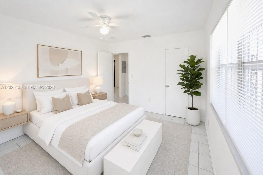 1570 NW 2nd St, Miami, FL 33125 Photo