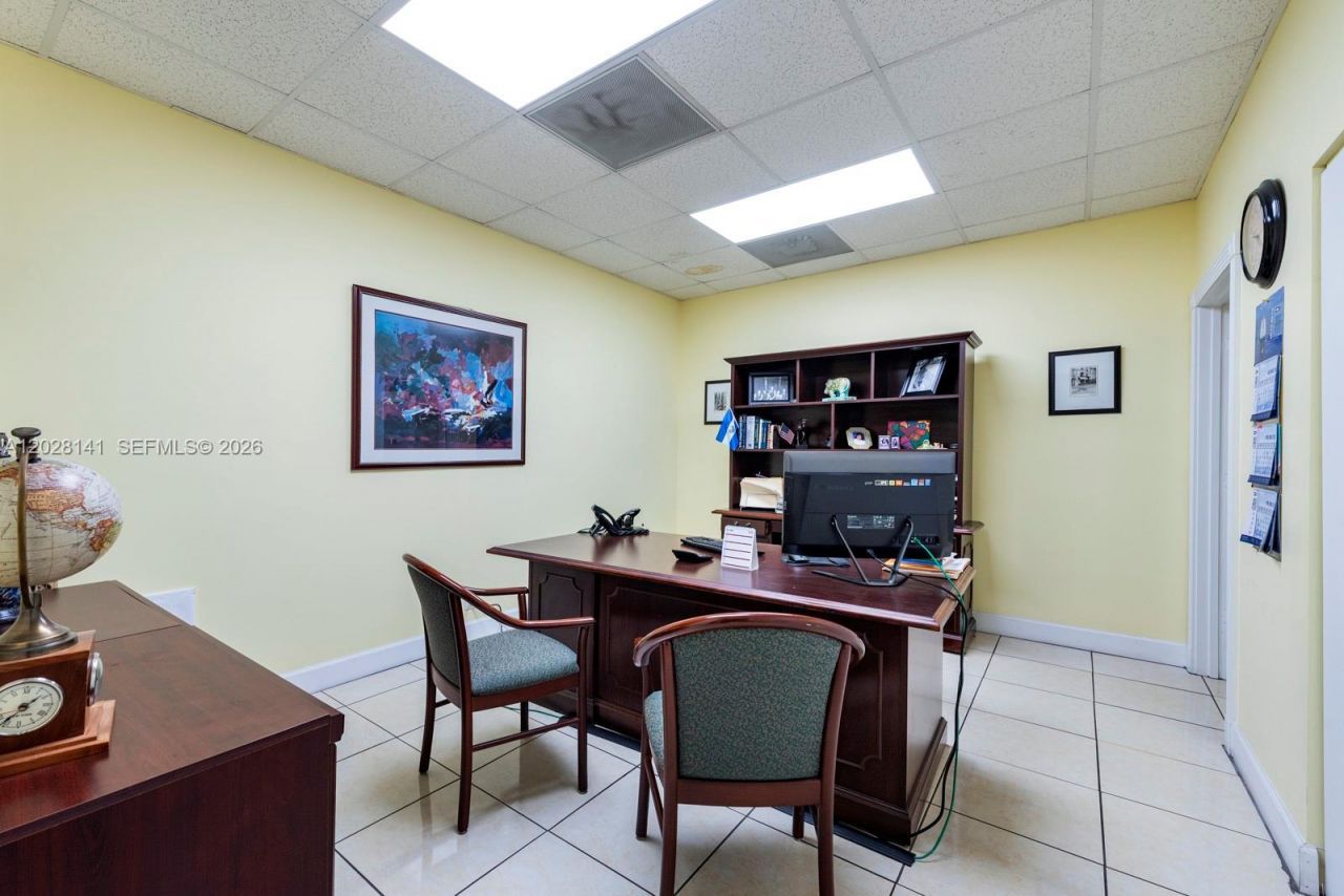 10200 NW 25th St , Unit A105, Doral, FL 33172 Photo