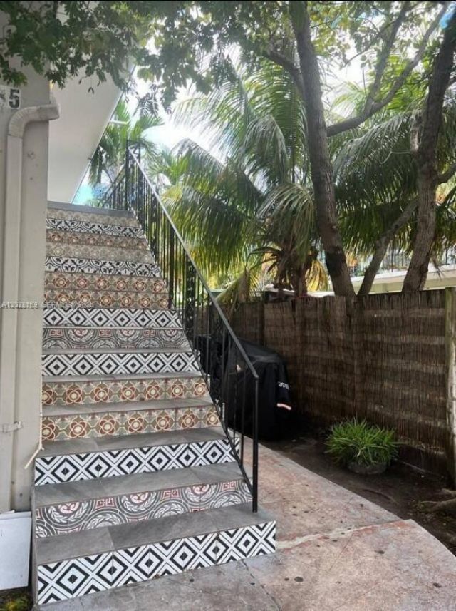 7035 Rue Granville , Unit 2, Miami Beach, FL 33141 Photo