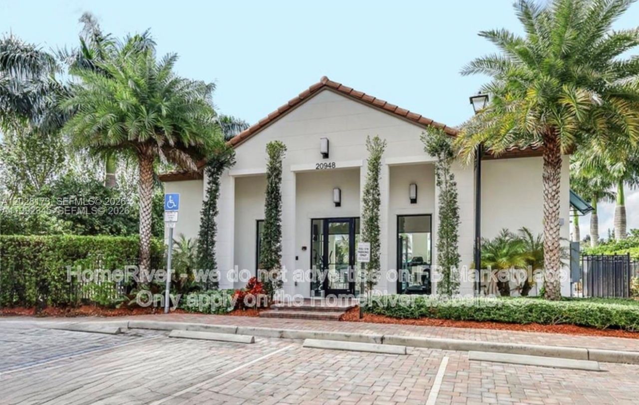 20975 NW 1st Ct , Pembroke Pines, FL 33029 Photo
