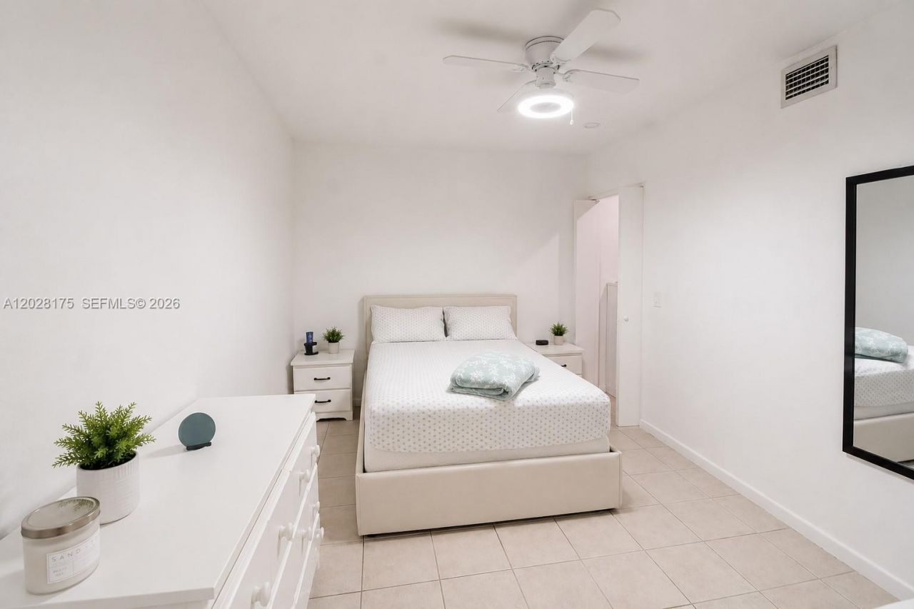 10730 SW 52nd Ter , Miami, FL 33165 Photo
