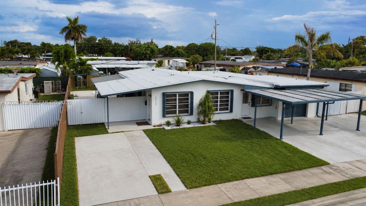 10730 SW 52nd Ter, Miami, FL 33165 Photo