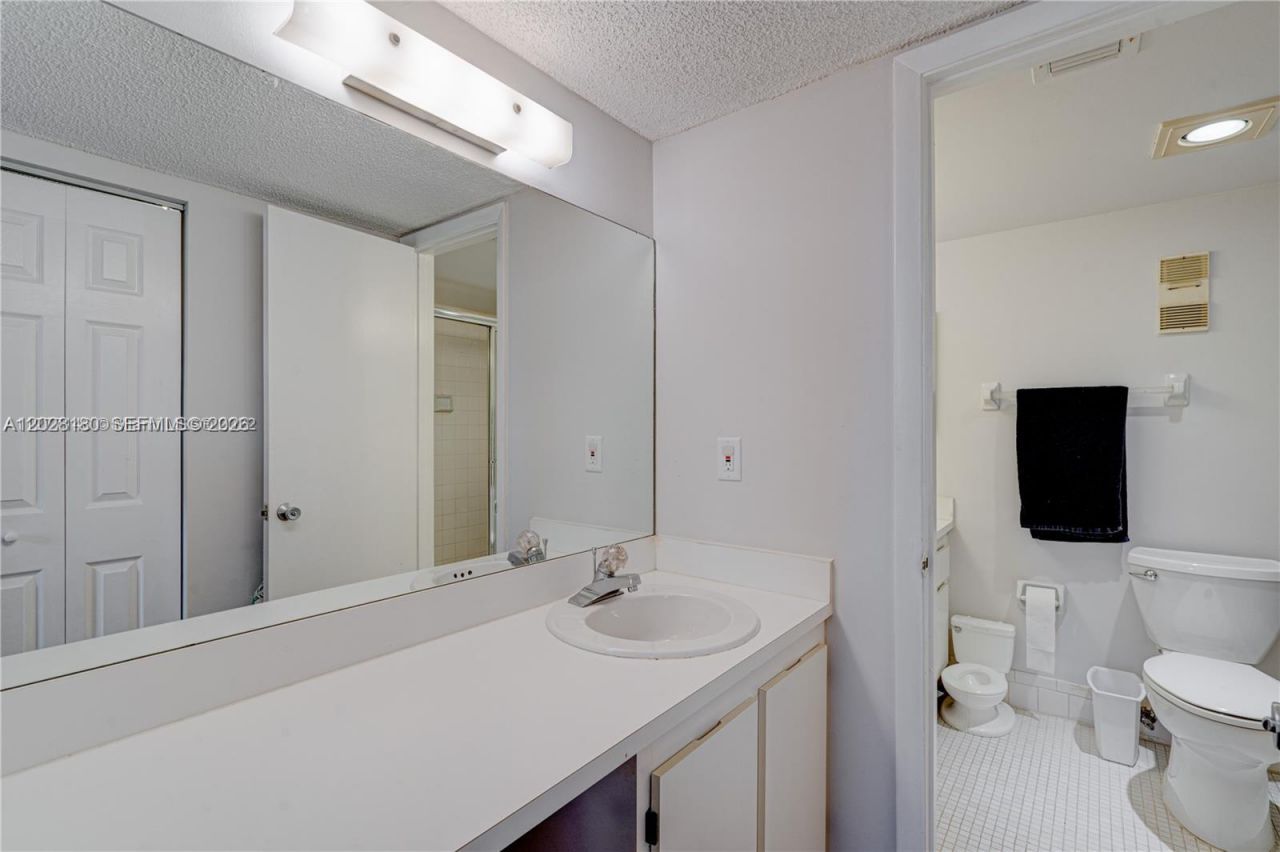 1920 Sabal Palm Dr , Unit 104, Davie, FL 33324 Photo