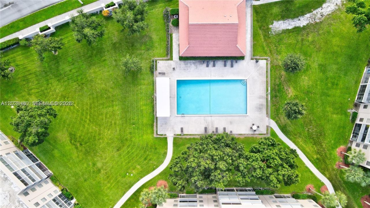 1920 Sabal Palm Dr , Unit 104, Davie, FL 33324 Photo