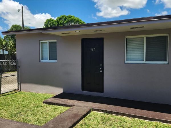 877 NW 10th St, Unit -, Florida City, FL 33034