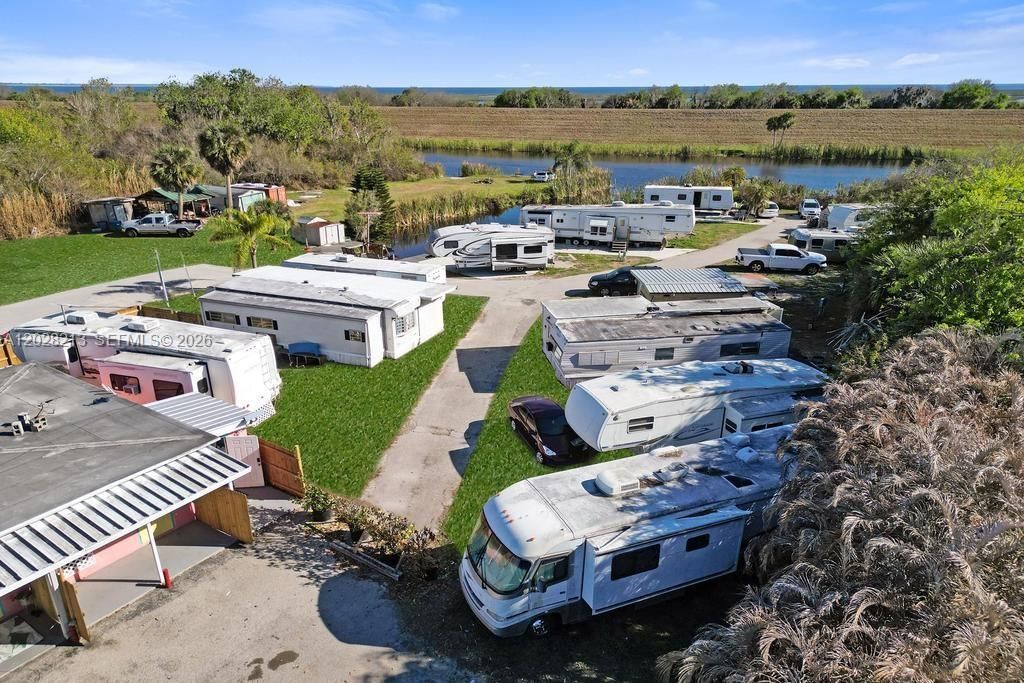 1422 Us Highway 441, Okeechobee, FL 34974 Photo