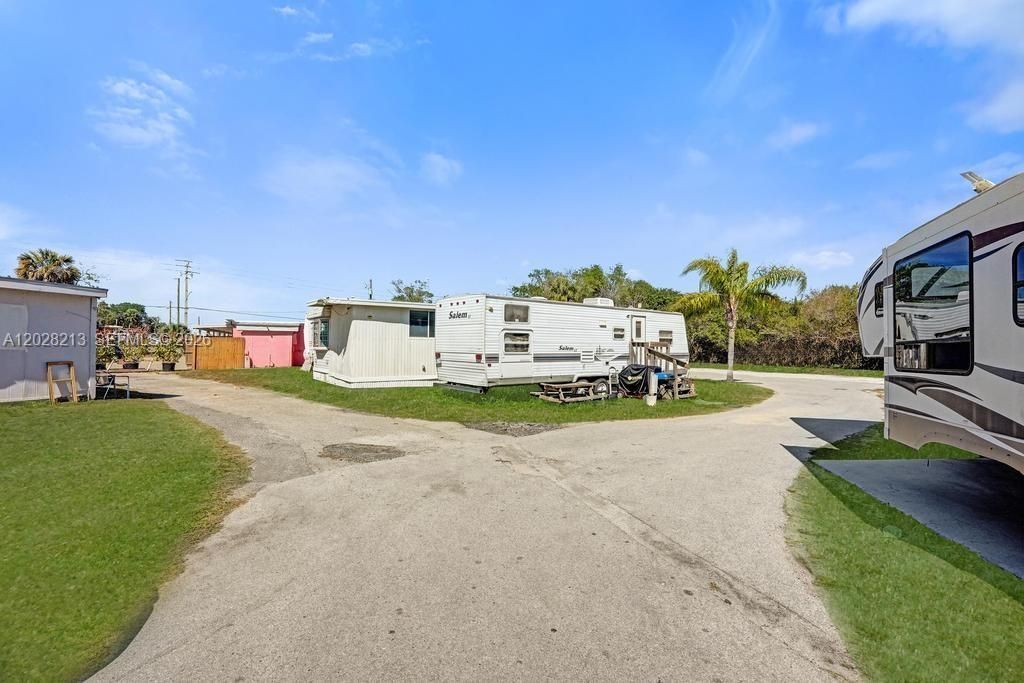 1422 Us Highway 441, Okeechobee, FL 34974 Photo