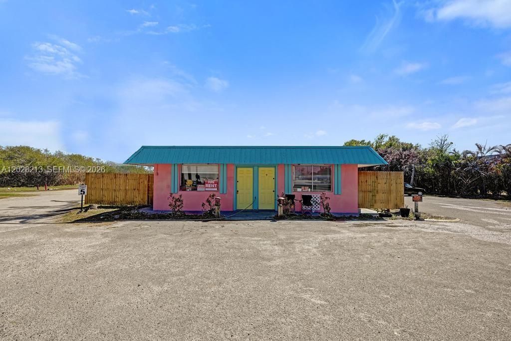 1422 Us Highway 441, Okeechobee, FL 34974 Photo