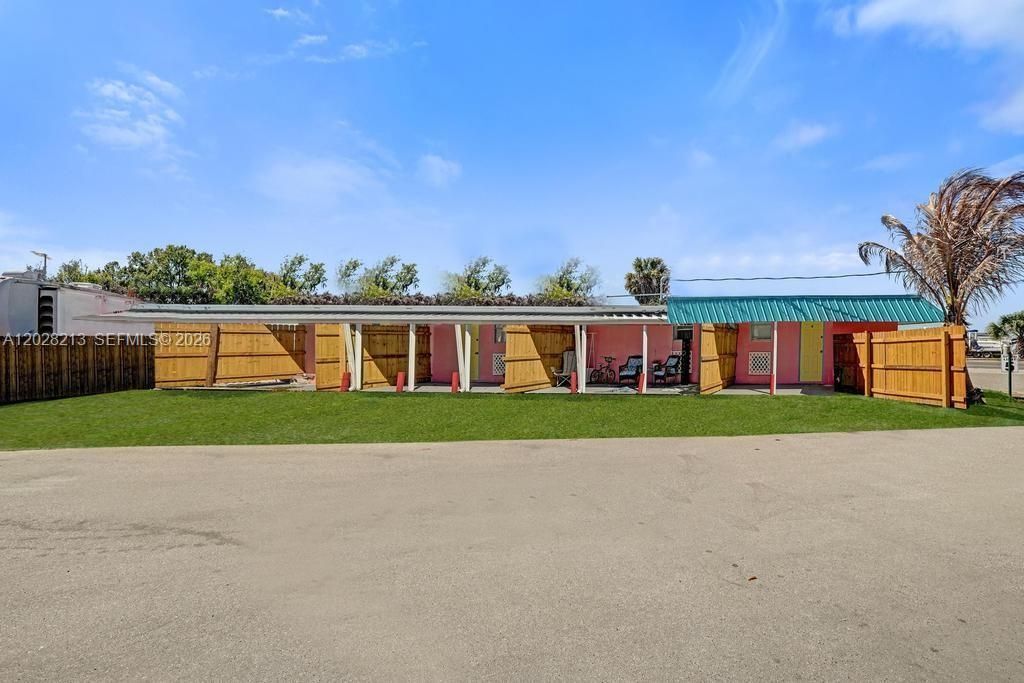 1422 Us Highway 441, Okeechobee, FL 34974 Photo