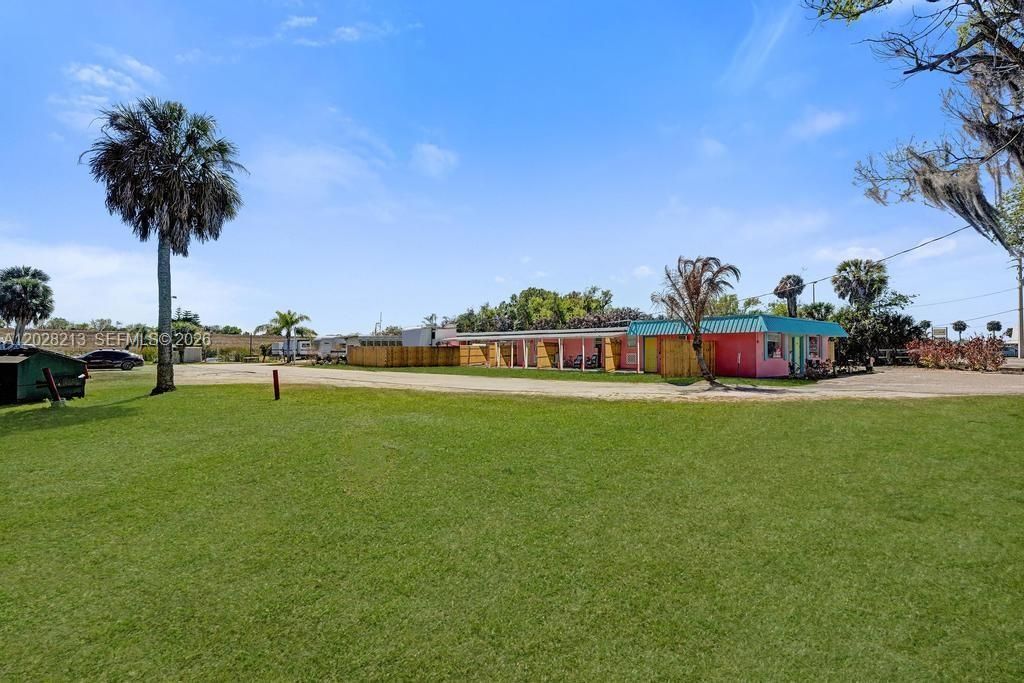 1422 Us Highway 441, Okeechobee, FL 34974 Photo