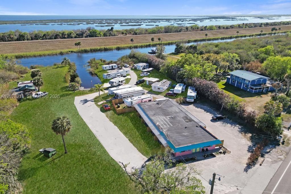 1422 Us Highway 441, Okeechobee, FL 34974 Photo