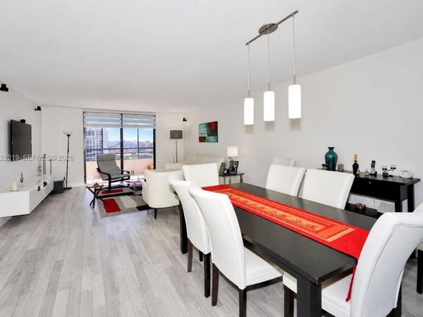 2500 Parkview Dr , Unit 1815, Hallandale Beach, FL 33009