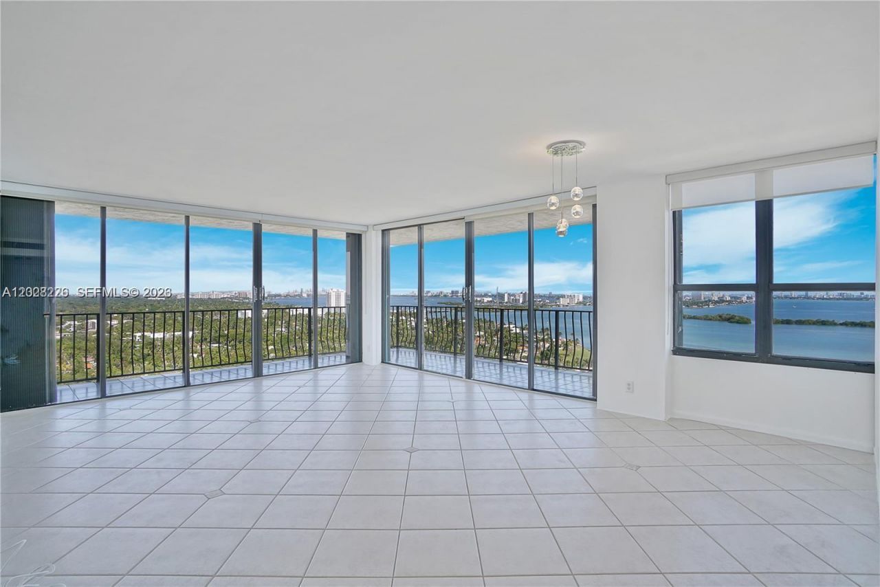 780 NE 69th St , Unit 2302, Miami, FL 33138 Photo