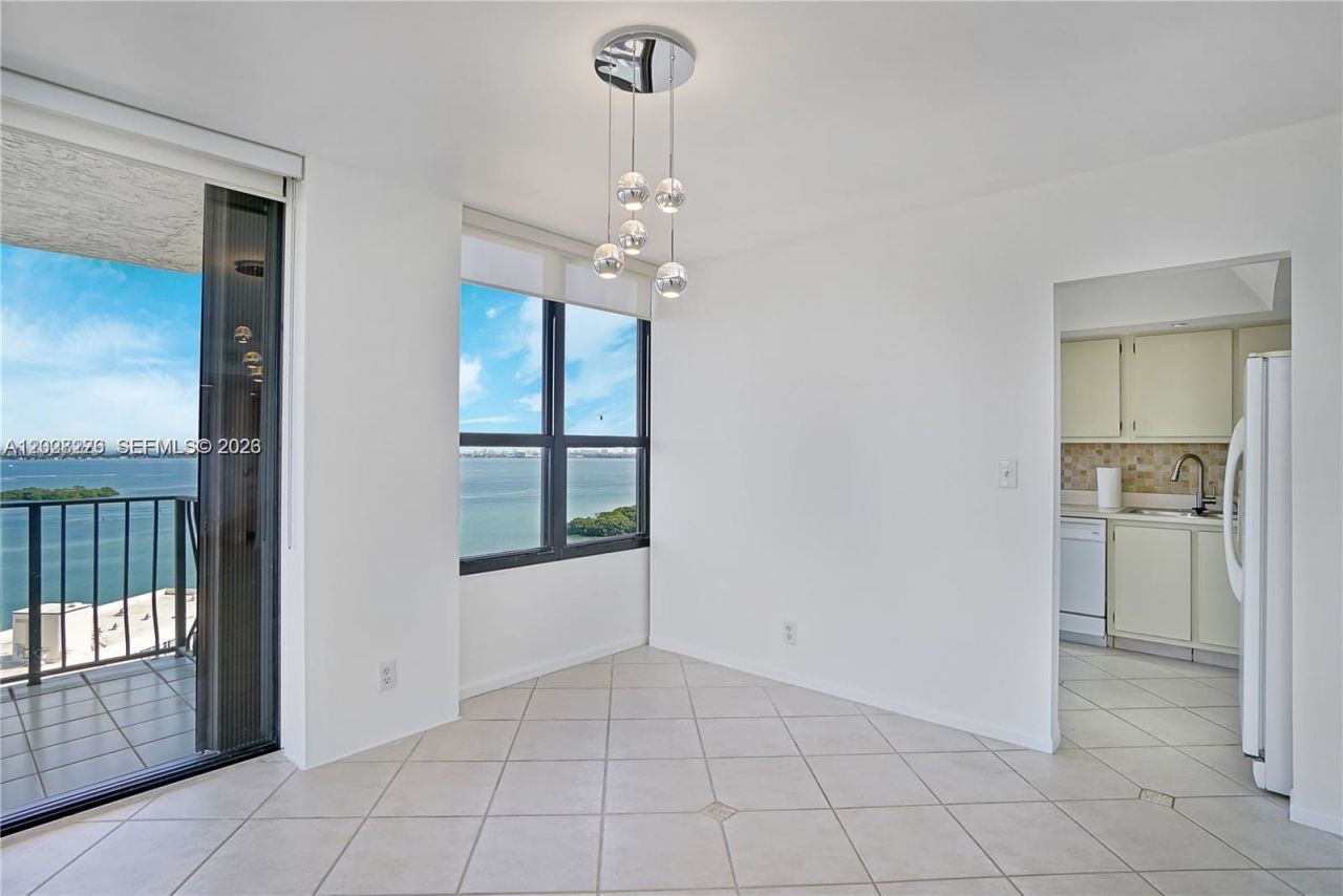 780 NE 69th St , Unit 2302, Miami, FL 33138 Photo