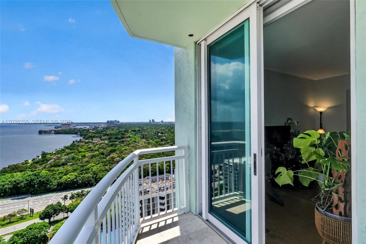 2475 Brickell Ave , Unit 2407, Miami, FL 33129 Photo