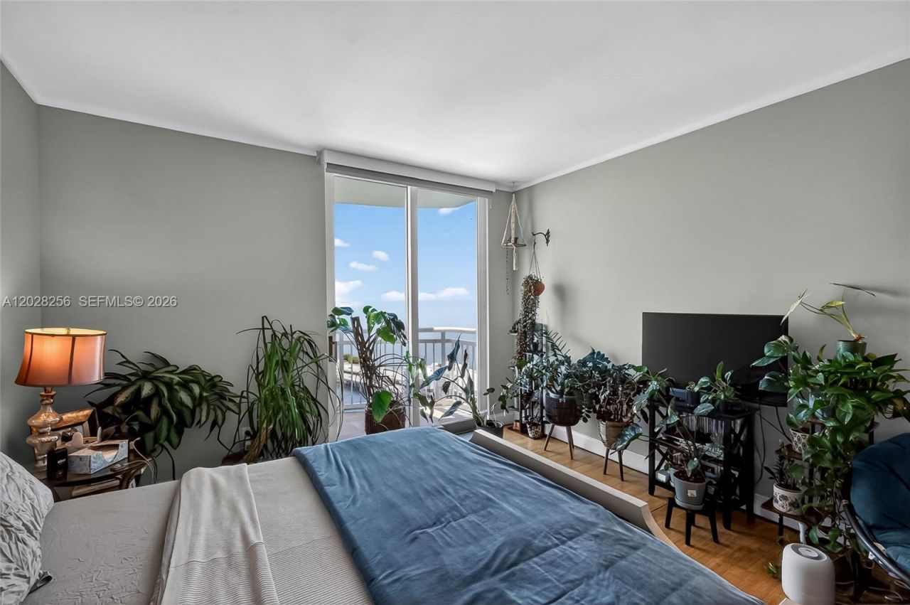 2475 Brickell Ave , Unit 2407, Miami, FL 33129 Photo