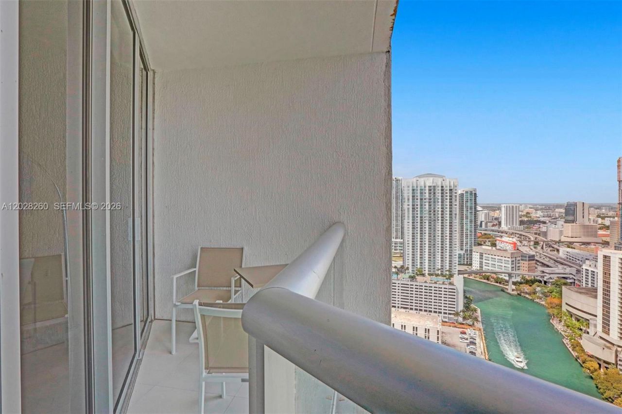 475 Brickell Ave , Unit 3408, Miami, FL 33131 Photo
