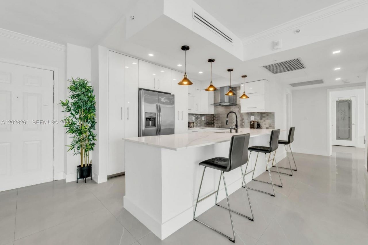 2501 S Ocean Dr, Unit 1525, Hollywood, FL 33019 Photo