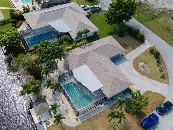 1138 N Lucerne Ave , Cape Coral, FL 33904