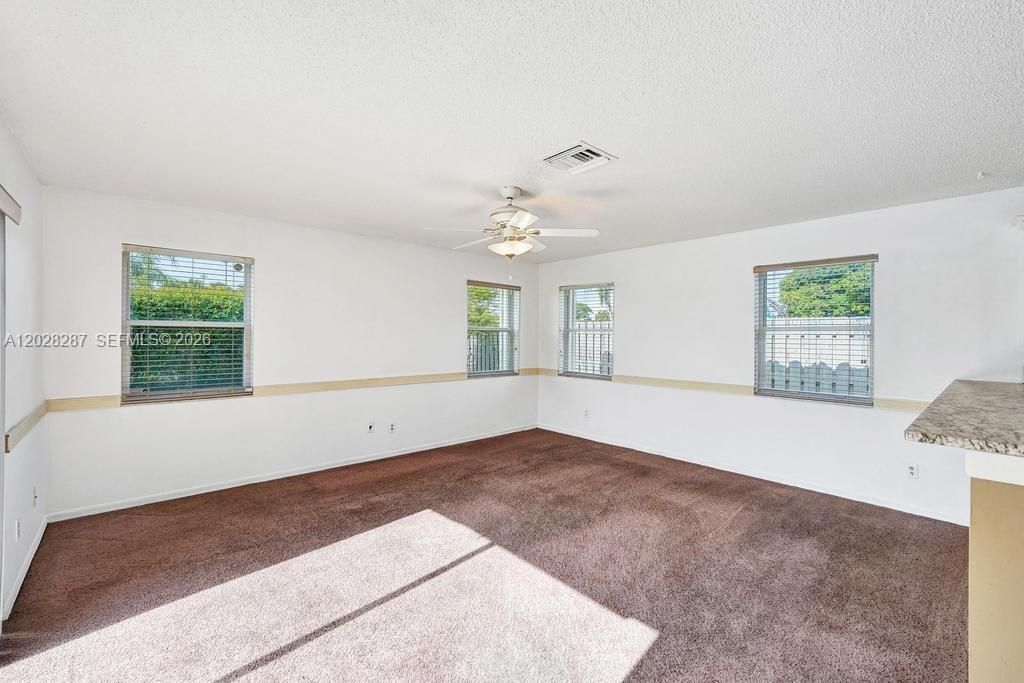 8860 Southern Orchard Rd S, Davie, FL 33328 Photo