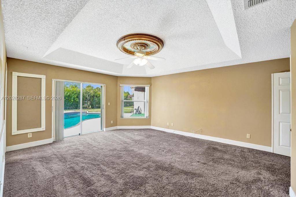 8860 Southern Orchard Rd S, Davie, FL 33328 Photo