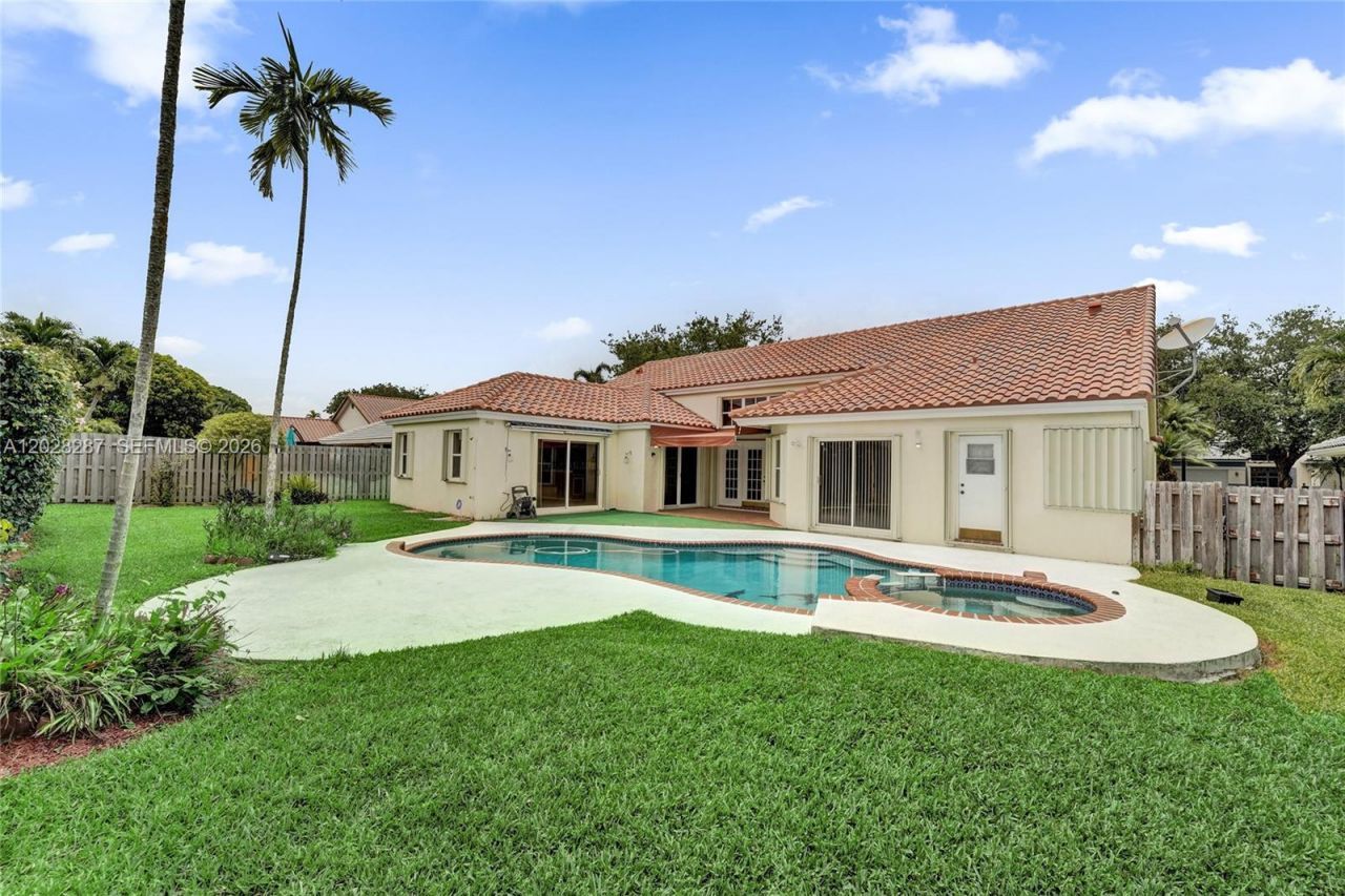 8860 Southern Orchard Rd S, Davie, FL 33328 Photo