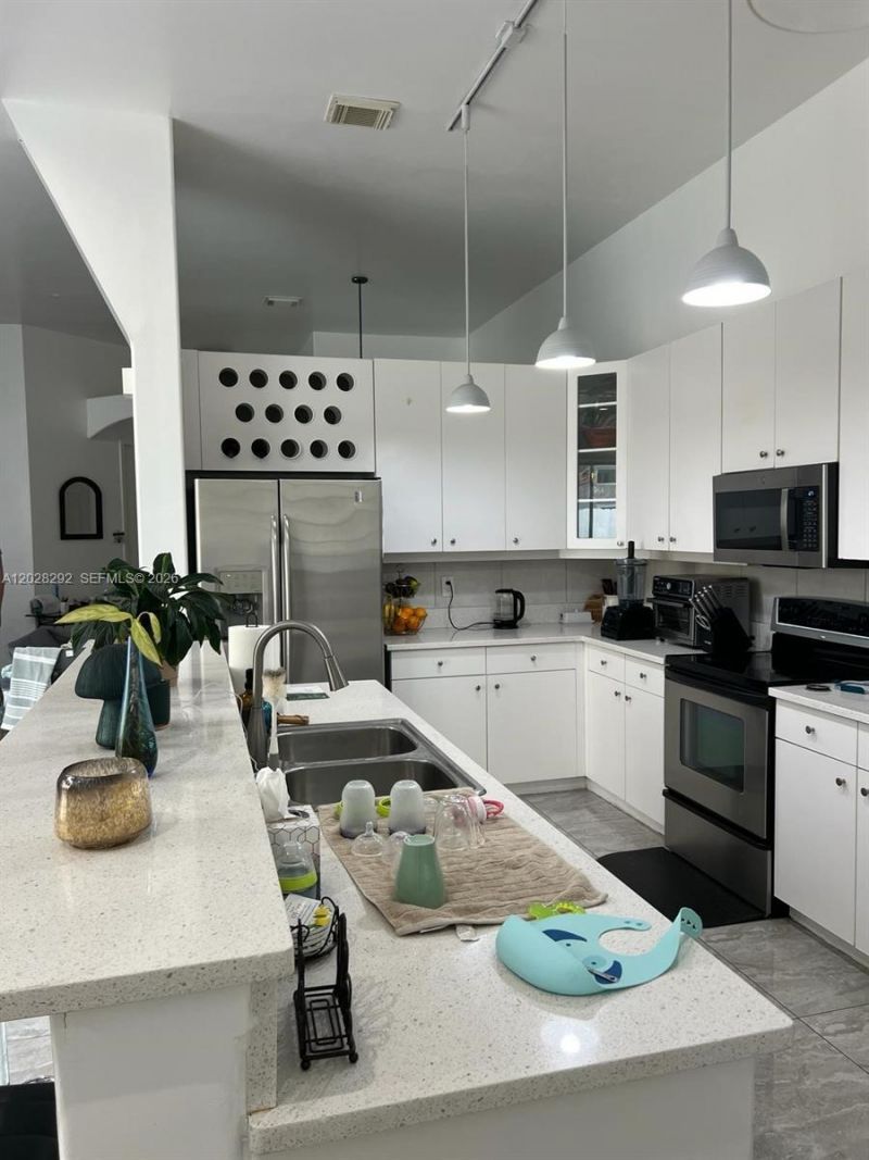 1120 Papaya St , Hollywood, FL 33019 Photo
