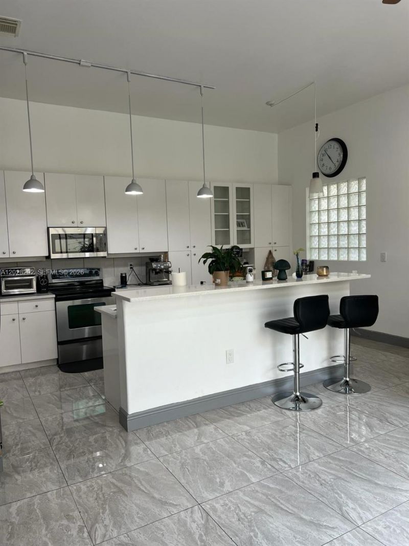 1120 Papaya St , Hollywood, FL 33019 Photo