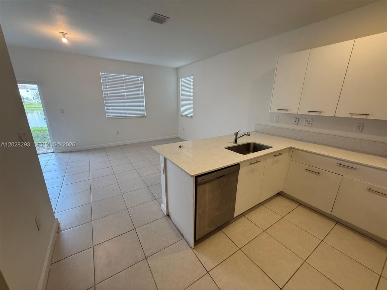 12856 NW 22nd Pl , Unit 12856, Miami, FL 33167 Photo