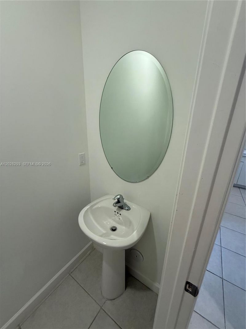 12856 NW 22nd Pl , Unit 12856, Miami, FL 33167 Photo