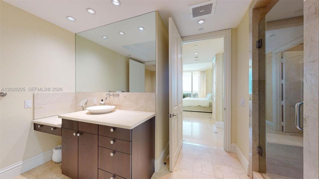 10295 Collins Ave , Unit 205, Bal Harbour, FL 33154 Photo